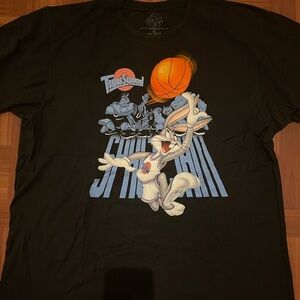 Looney Tunes t-shirt